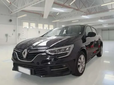 Usata Renault Mégane GrandTour Equilibre 116 CV (85 kW) 2023 Nero Station wagon
