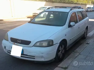Usata Opel Astra 60 CV (44 kW) 2002 Bianco Station wagon