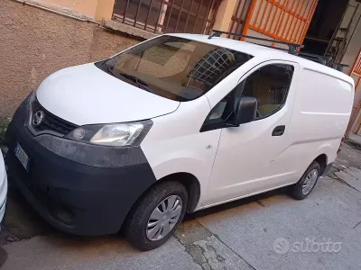 Usata Nissan NV200 90 CV (66 kW) 2017 Bianco Monovolume