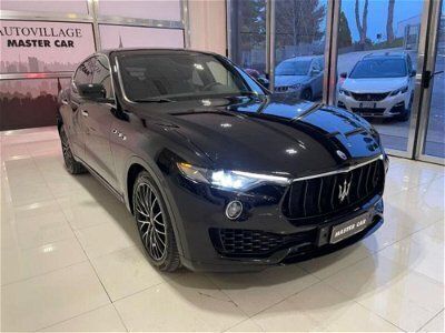 usata Maserati Levante -- V6 Diesel 275 CV AWD