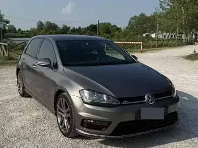 Usata VW Golf VII R-line 110 CV (80 kW) 2016 Grigio Berlina
