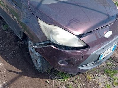 usata Ford Ka TITANIUM 1.3 DIESEL INCIDENTATA