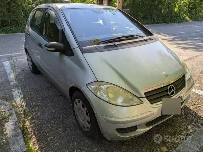 Usata Mercedes A200 109 CV (80 kW) 2008 Grigio Berlina