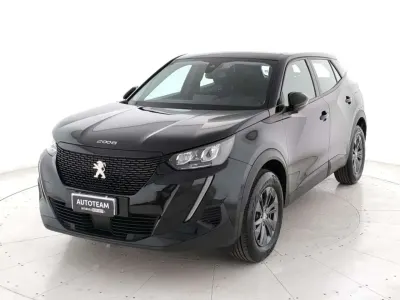 Usata Peugeot 2008 Active 131 CV (96 kW) 2021 Nero SUV