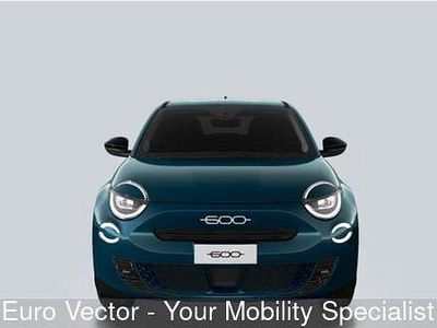 Nuova Fiat 600 Icon 110 CV (80 kW) 2025 Verde SUV