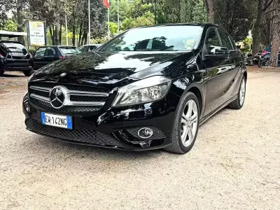 Usata Mercedes 180 Executive 109 CV (80 kW) 2014 Nero Berlina