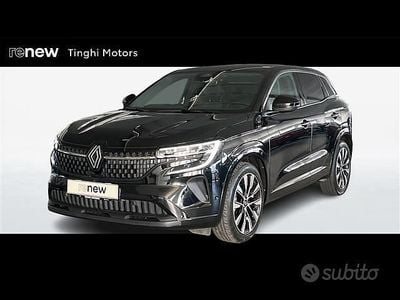 Begagnad Renault Austral Techno 200 HK (147 kW) 2023 Svart SUV