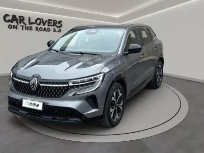 Usata Renault Austral Equilibre 131 CV (96 kW) 2023 Grigio scuro SUV