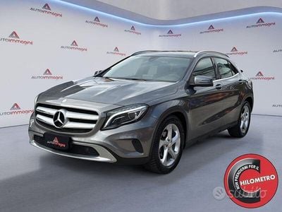 Usata Mercedes GLA180 Premium 109 CV (80 kW) 2017 Gray SUV
