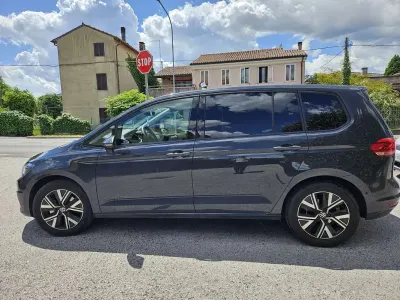 Usata VW Touran Executive 150 CV (110 kW) 2025 Nero Monovolume