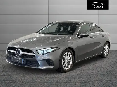 Usado Mercedes A200 163 HP (119 kW) 2021 Prateado Sedan