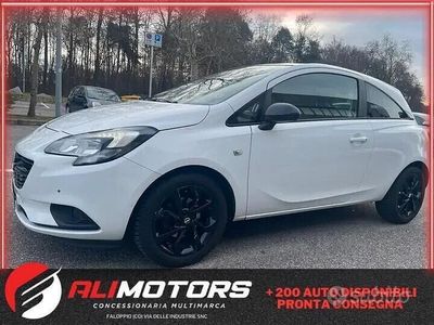 Usata Opel Corsa 69 CV (50 kW) 2017 Bianco Coupé