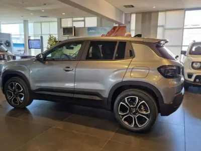 Nuova Jeep Avenger Summit 101 CV (74 kW) 2025 Grigio SUV