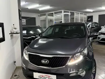 Usata Kia Sportage 115 CV (84 kW) 2015 Grigio SUV