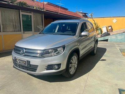Argento Usata 2012 VW Tiguan Sportline SUV | 7990 € (Buon prezzo)