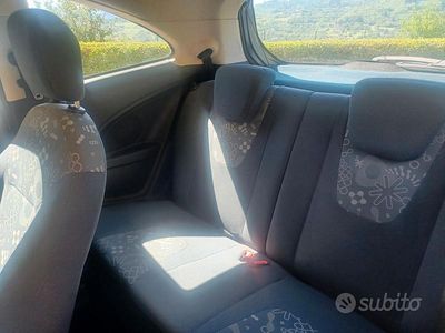 Usata Ford Ka 69 CV (50 kW) 2010 Grigio Utilitaria