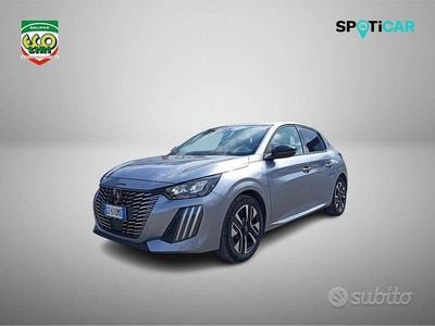 Usata Peugeot 208 Allure 101 CV (74 kW) 2025 Grigio Utilitaria