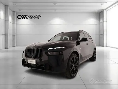 Usata BMW X7 M Sport 340 CV (250 kW) 2025 Nero SUV