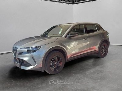 Usata Alfa Romeo Junior 145 CV (106 kW) 2024 Grigio SUV