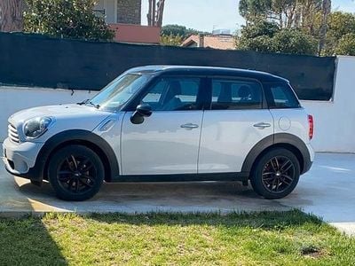Usata Mini Cooper D Countryman Business 111 CV (81 kW) 2014 Bianco SUV