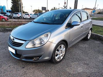 Usata Opel Corsa 75 CV (55 kW) 2007 Grigio Berlina