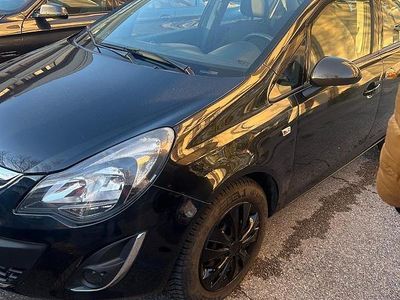 Usata Opel Corsa Sport 86 CV (63 kW) 2014 Nero Berlina