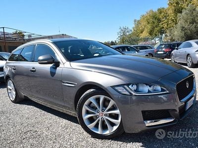Usata Jaguar XF Sportbrake Prestige 180 CV (132 kW) 2018 Grigio Station wagon