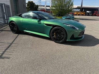 Usata Aston Martin DB12 680 CV (500 kW) 2024 Verde Coupé