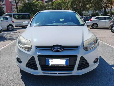 Usata Ford Focus Business Edition 95 CV (69 kW) 2012 Bianco Berlina