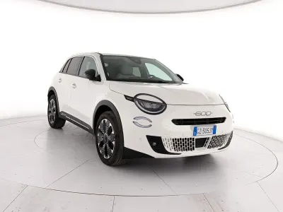 Usata Fiat 600 La Prima 100 CV (73 kW) 2025 Bianco SUV