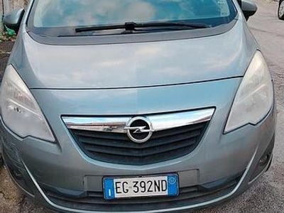 Usata Opel Meriva 2011 Grigio Monovolume