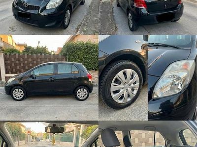 Nero Usata 2009 Toyota Yaris Utilitaria | 4000 € (Buon prezzo)