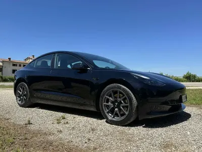 Usata Tesla Model 3 Standard Range 88 kW (120 CV) 2023 Berlina