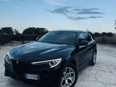 Usata Alfa Romeo Stelvio Executive 190 CV (139 kW) 2021 Nero SUV