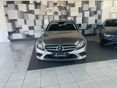Usata Mercedes C220 Executive 194 CV (142 kW) 2020 Grigio Station wagon