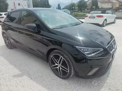 Usata Seat Ibiza FR 90 CV (66 kW) 2020 Nero Utilitaria