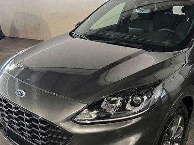 Usata Ford Kuga ST-Line 152 CV (111 kW) 2022 Grigio SUV