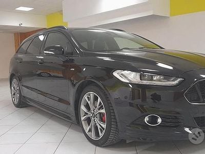 Usata Ford Mondeo 180 CV (132 kW) 2018 Nero Station wagon