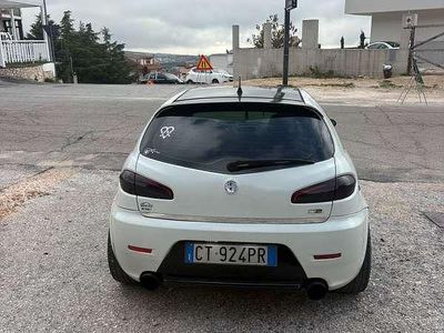 Usata Alfa Romeo 147 Exclusive 150 CV (110 kW) 2005 Utilitaria