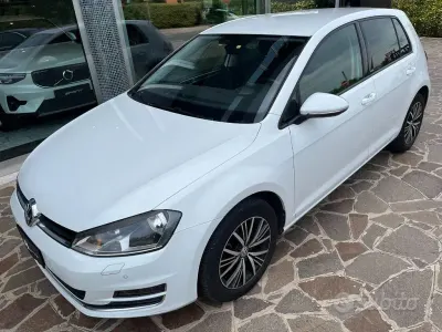 Usata VW Golf VII Allstar 110 CV (80 kW) 2017 Bianco Berlina
