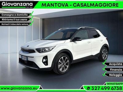 Usata Kia Stonic Style 97 CV (71 kW) 2019 Bianco/nero SUV