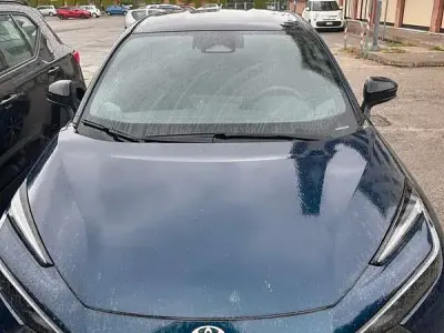 Usata Toyota C-HR Trend 98 CV (72 kW) 2024 Blu/azzurro SUV