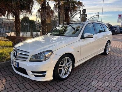 Usata Mercedes C250 Avantgarde 203 CV (149 kW) 2012 Bianco Station wagon