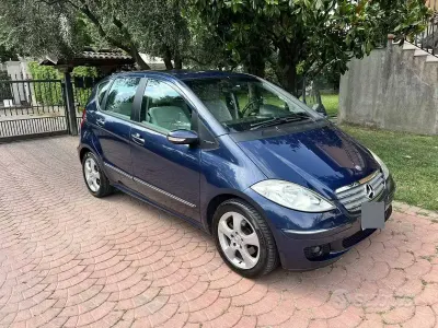 Usata Mercedes A150 95 CV (69 kW) 2007 Bluazzurro Berlina