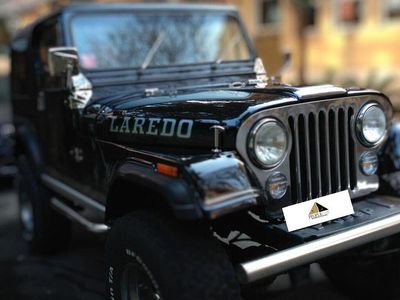 Usata Jeep CJ Laredo 150 CV (110 kW) 1980 Nero SUV