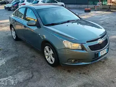 Usata Chevrolet Cruze 150 CV (110 kW) 2010 Grigio Berlina