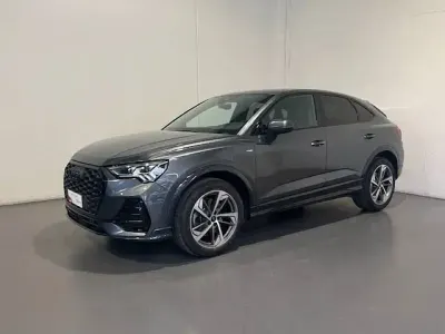 Usata Audi Q3 Sportback S-Line 193 CV (141 kW) 2025 Grigio daytona perlato SUV