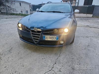 Usata Alfa Romeo 159 120 CV (88 kW) 2007 Blu Station wagon