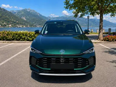 Usata MG ZS Comfort 116 CV (85 kW) 2025 Verde SUV