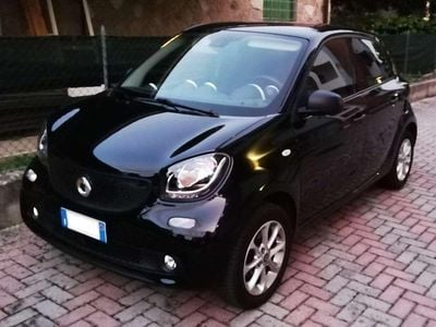 Nero Usata 2018 Smart ForFour Utilitaria | 11.100 € (Buon prezzo)
